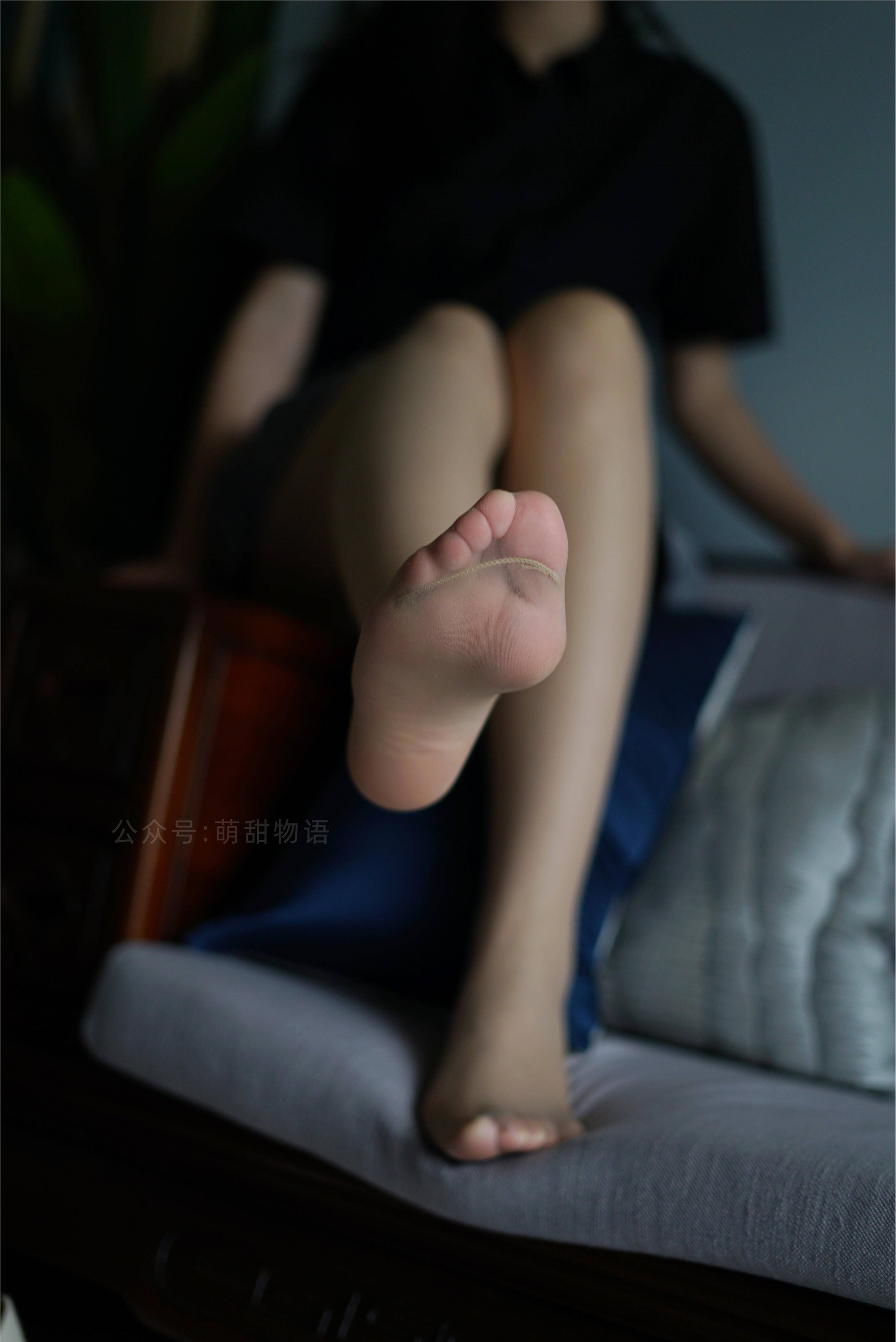 萌甜物语 XM121《短裙黑衬衣-小苏》